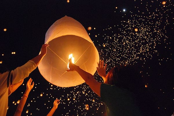 Yi Peng Lantern Festival