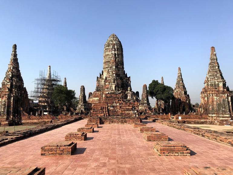 Getting to Ayutthaya from Bangkok easily