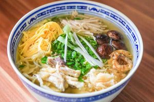 Top 5 must-try dishes when visiting Hanoi 2020